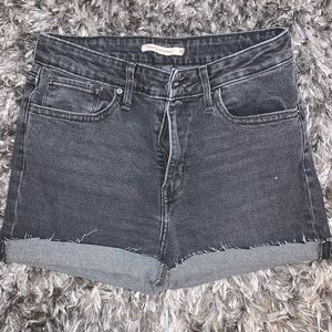 Levi shorts